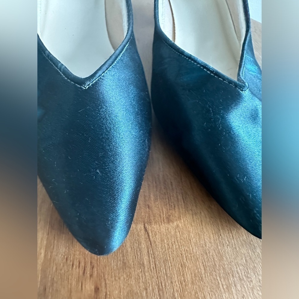 Vintage Satin Party Blue Kitten Heels - Picture 2 of 12